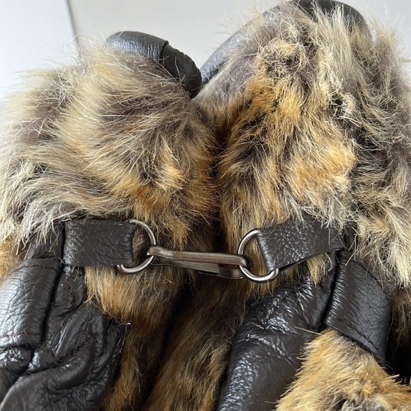 NWT Barts Brown Palm Leather Faux Fur Mittens Fur Paws One Size Unisex - Picture 8 of 16